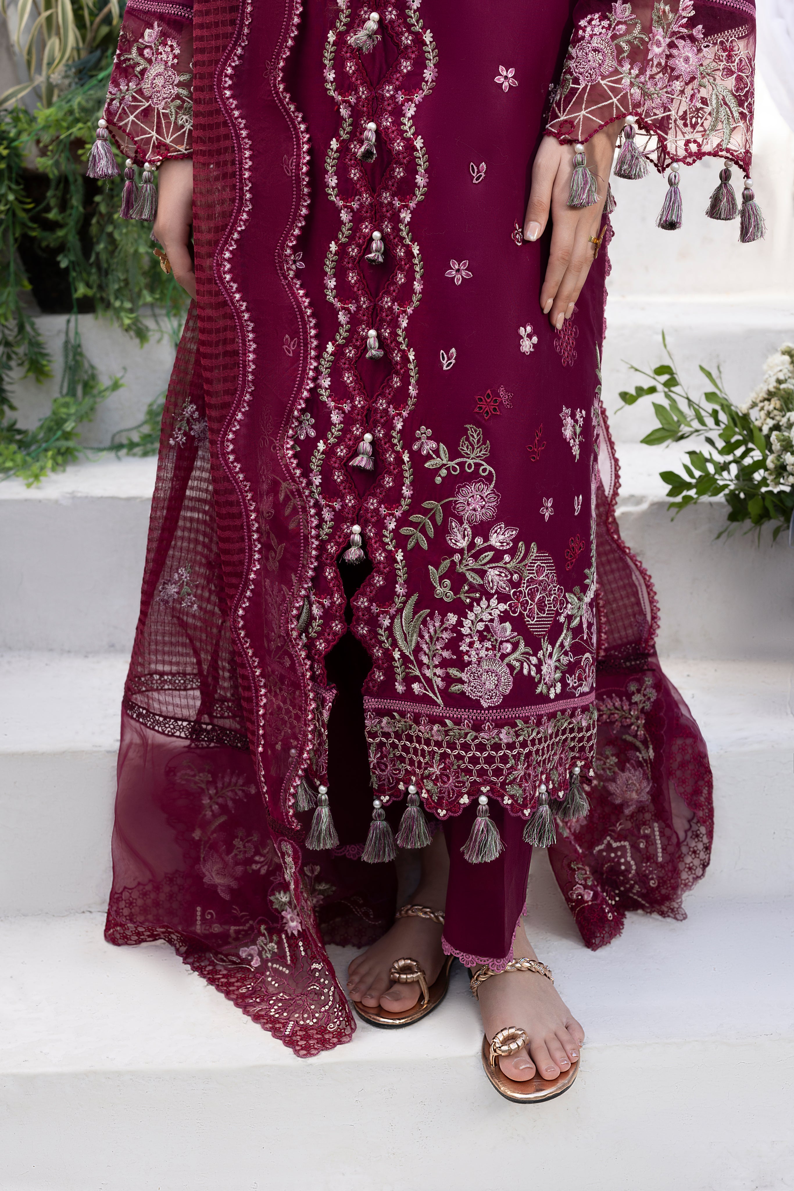 MELIGEND-LAWN EMBROIDERED-MBN-01