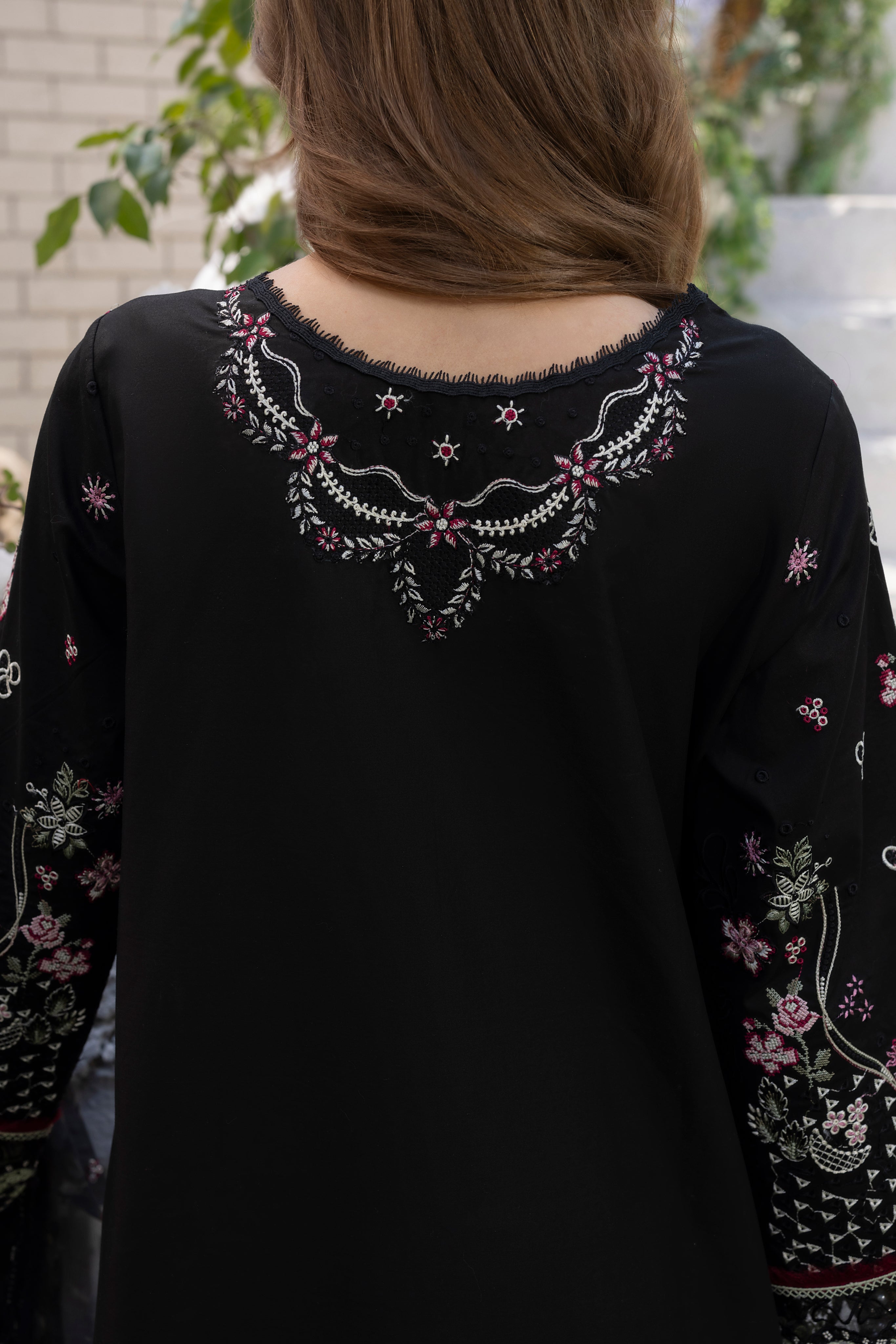 MUSK BLACK-LAWN EMBROIDERED-MBN-10