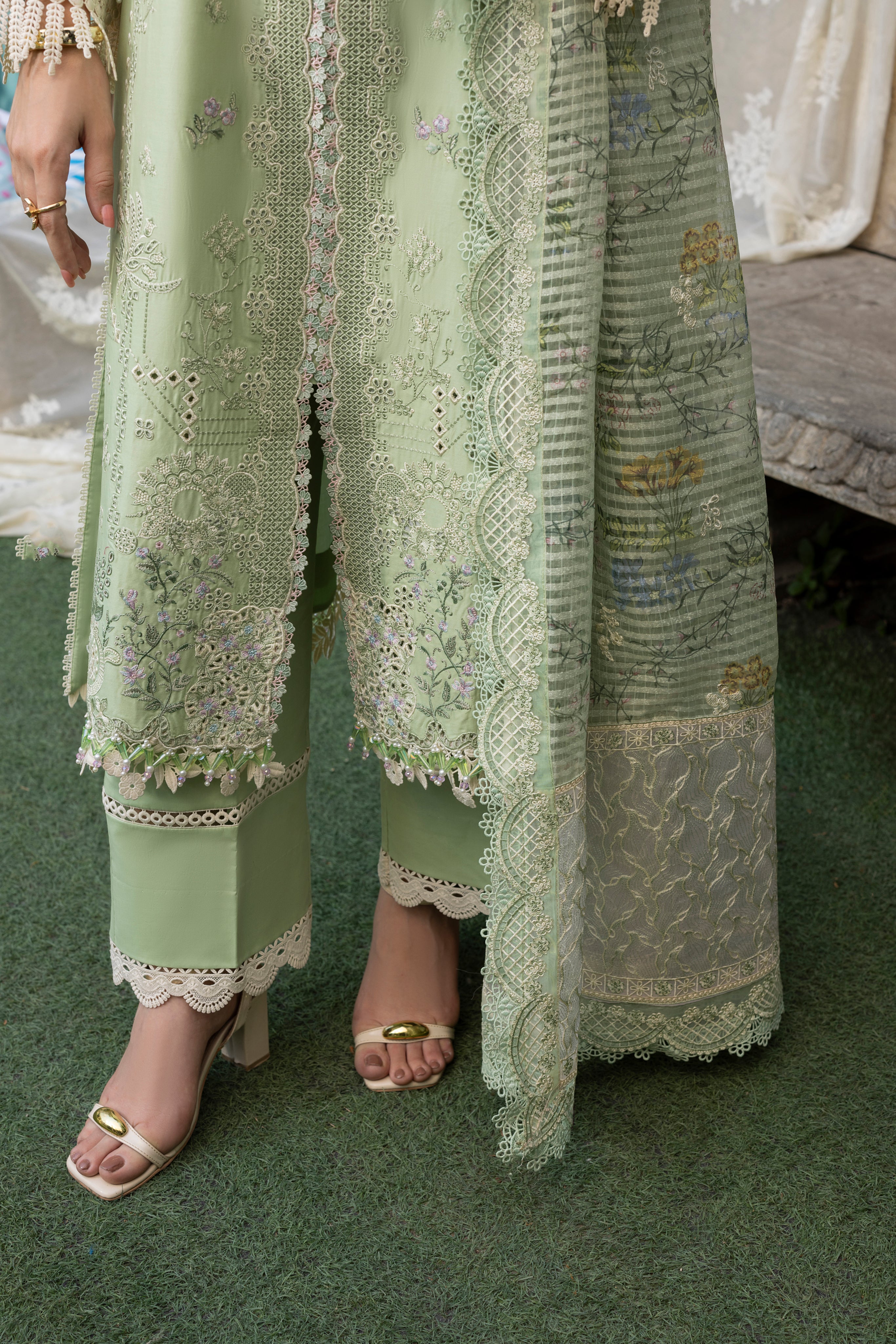 MINT BLISS-LAWN EMBROIDERED-MBN-06
