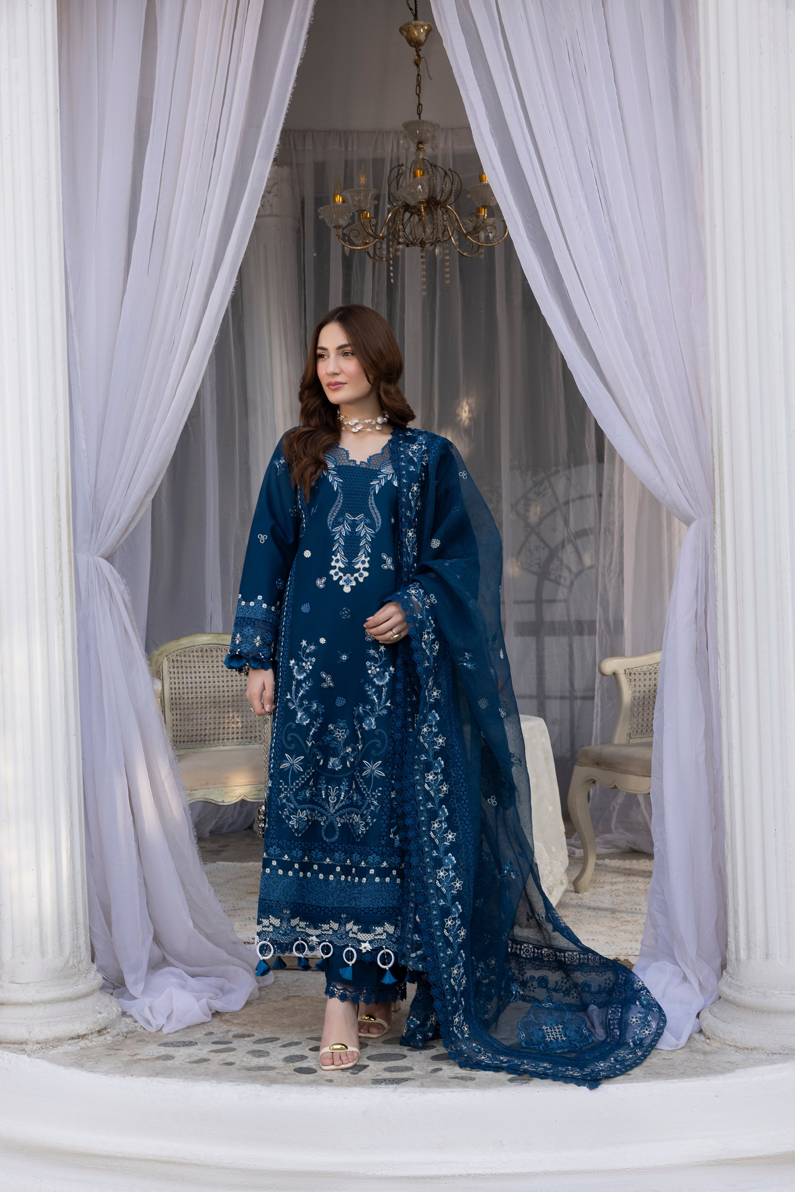 DAISY-LAWN EMBROIDERED-MBN-08