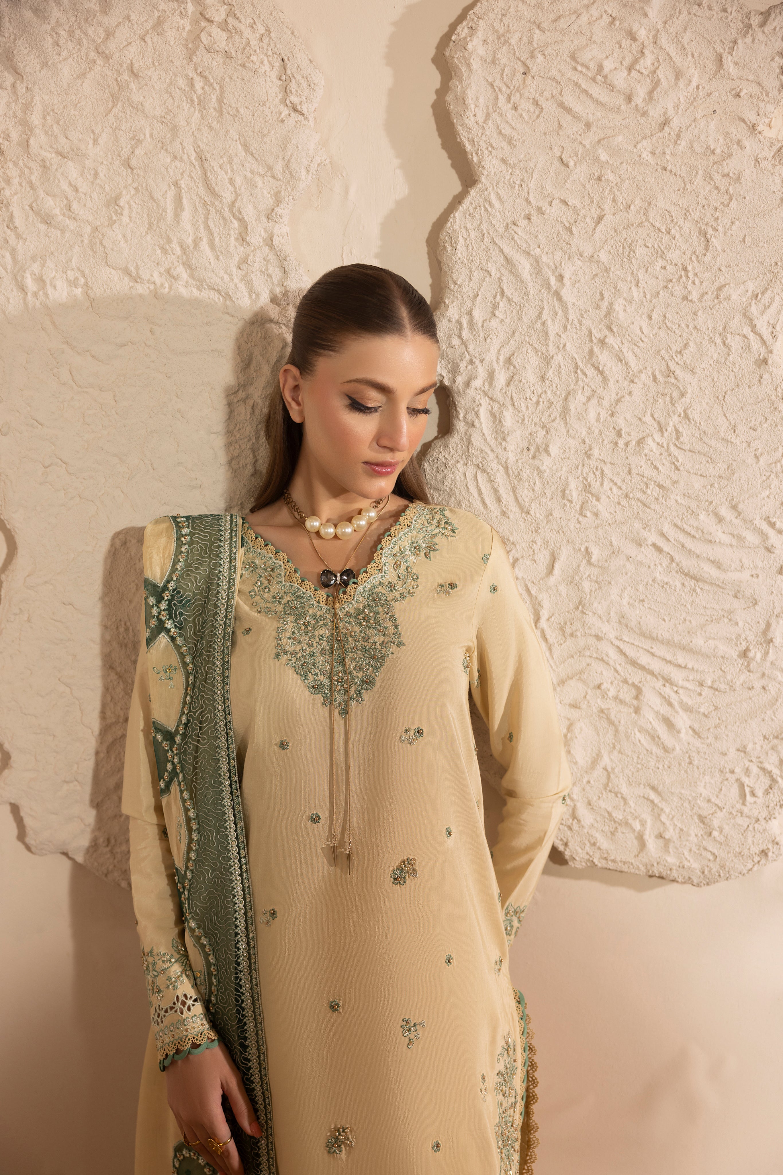 IVORY BLOOM--RAW SILK HAND ENSEMBLE EMBROIDERED-D-100012