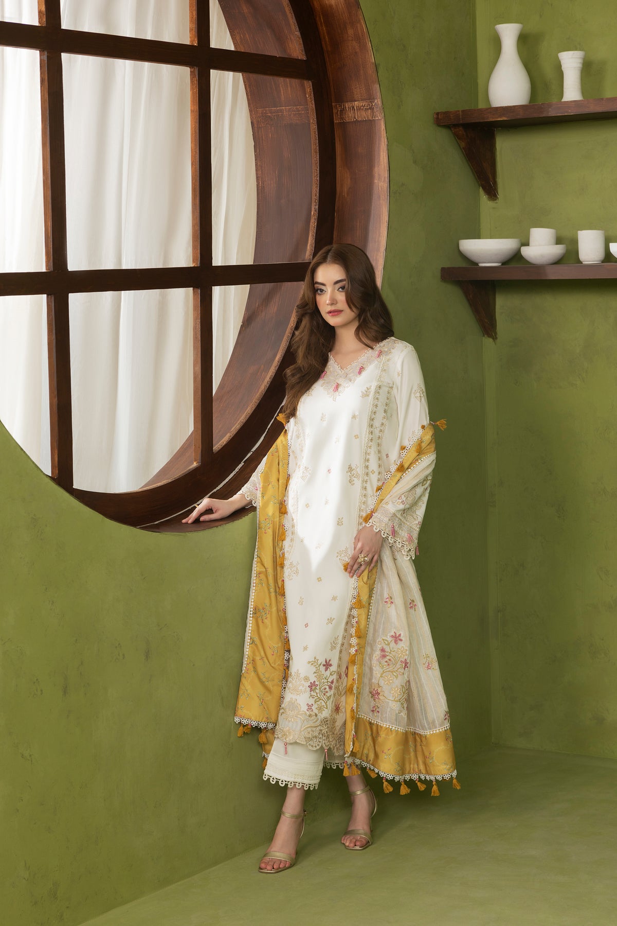 DOVE-CAMBRIC COTTON EMBROIDERED-10022