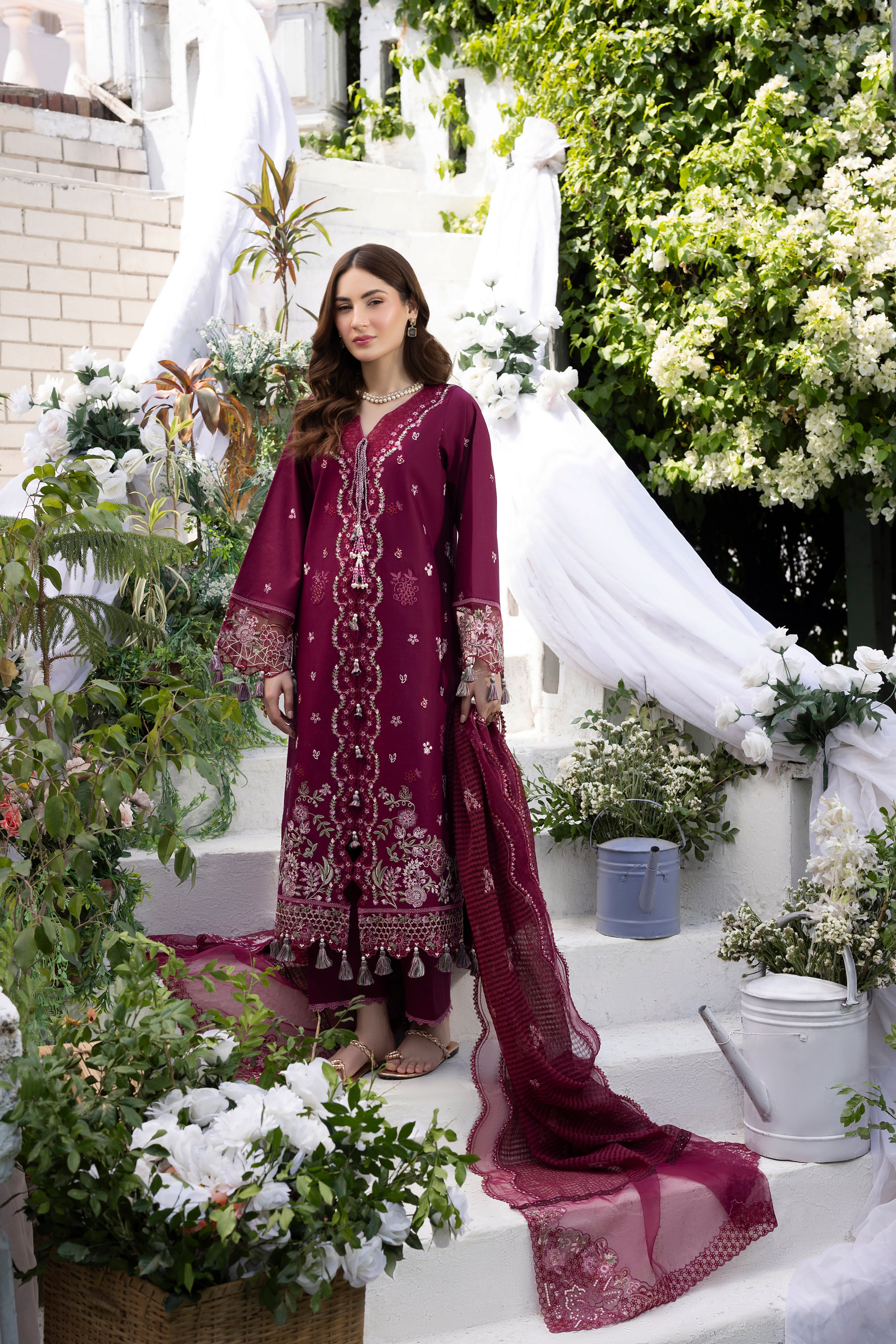MELIGEND-LAWN EMBROIDERED-MBN-01