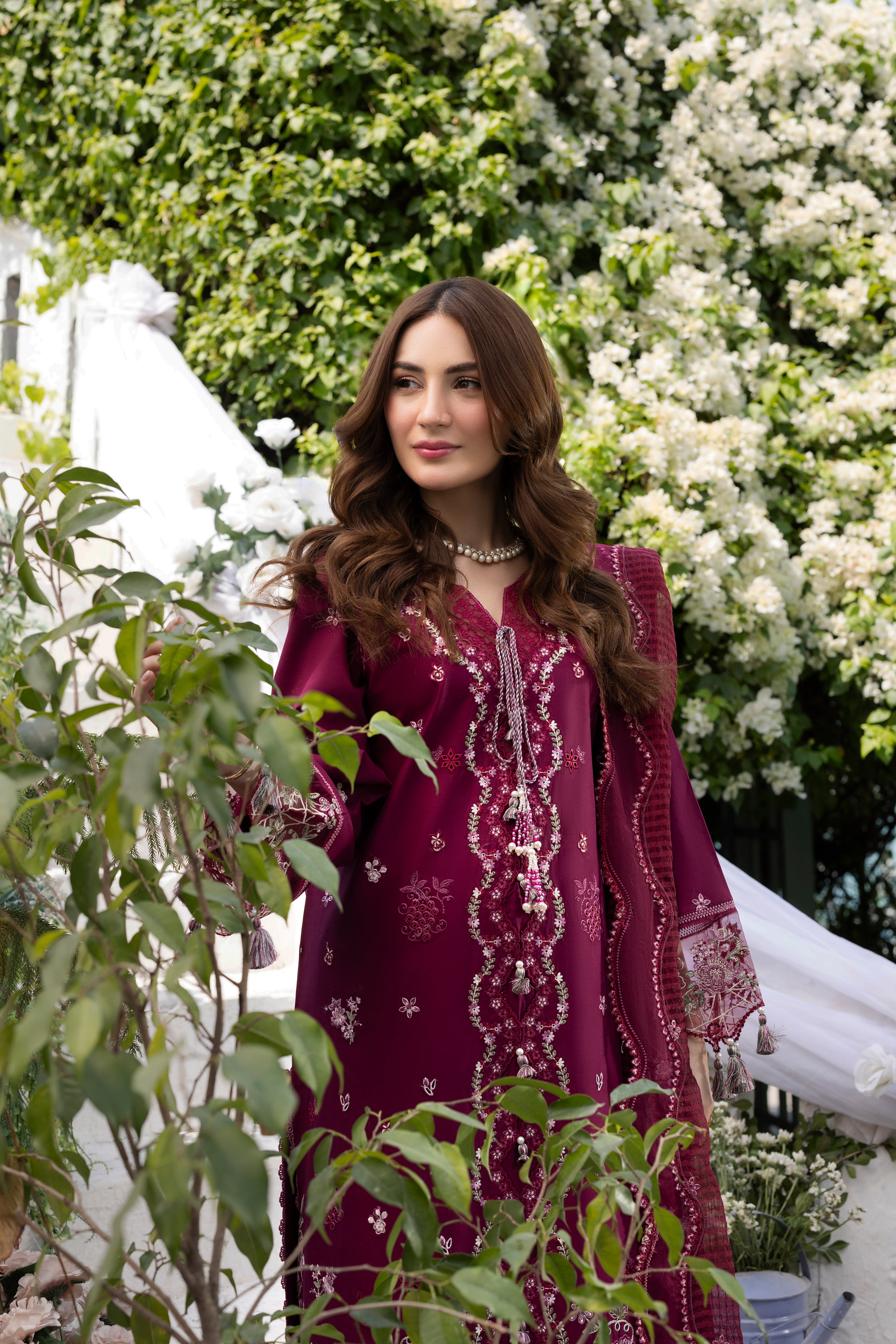 MELIGEND-LAWN EMBROIDERED-MBN-01