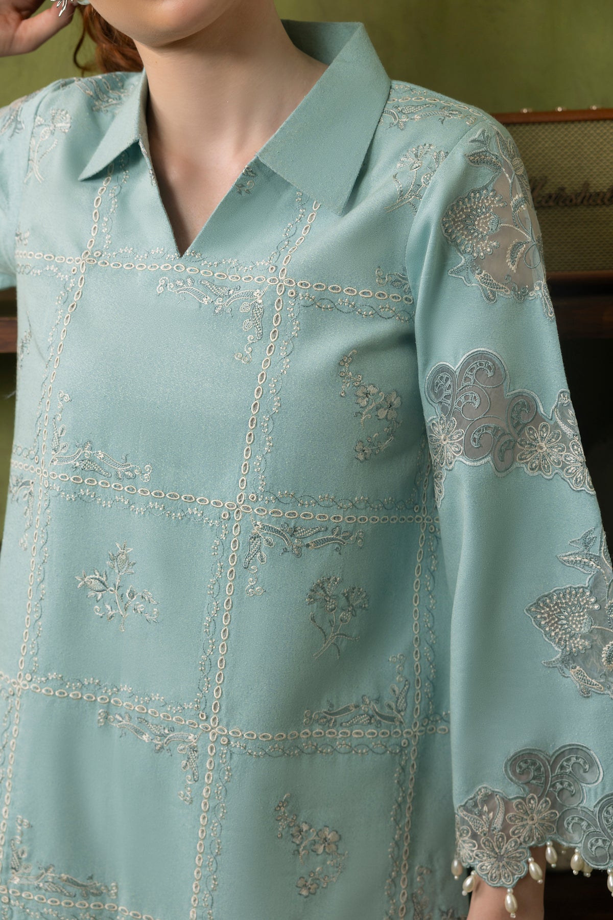 CELESTE-KARANDI EMBROIDERED-10030